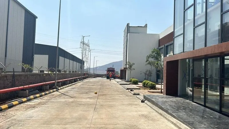Concrete Roads & Plant Approach project